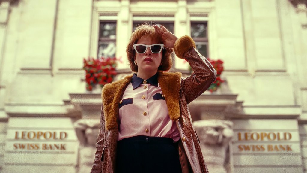 A atriz alemã Jella Haase em cena na série Kleo (Foto: Netflix)