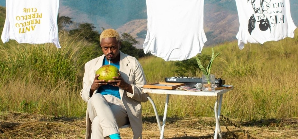 Capa de "Todo Mundo Ama o Sol"